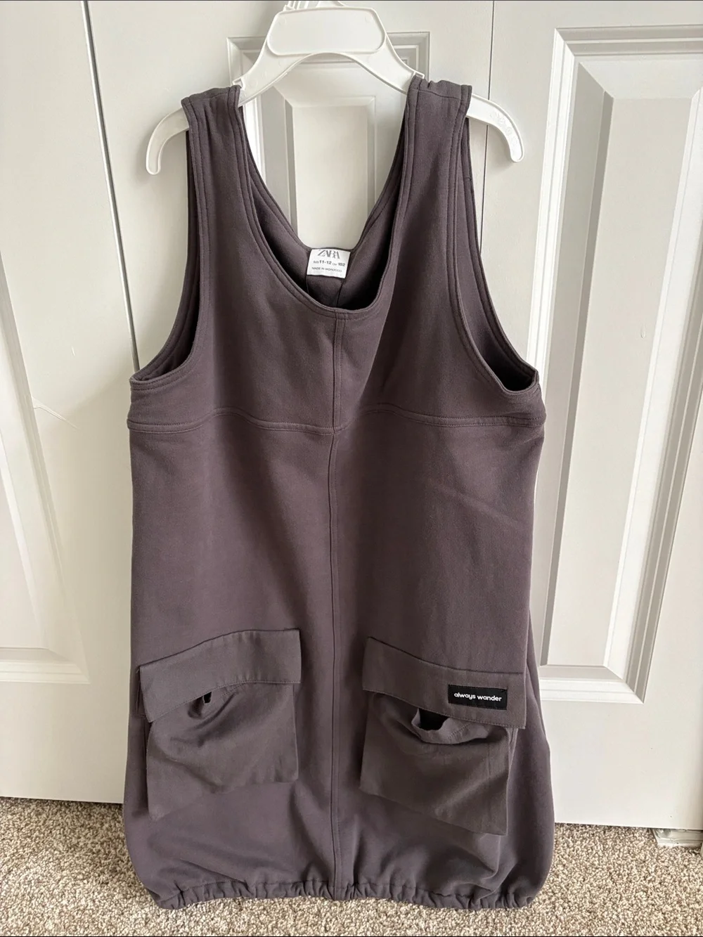 Zara charcoal gray sleeveless pocket pinafore dress